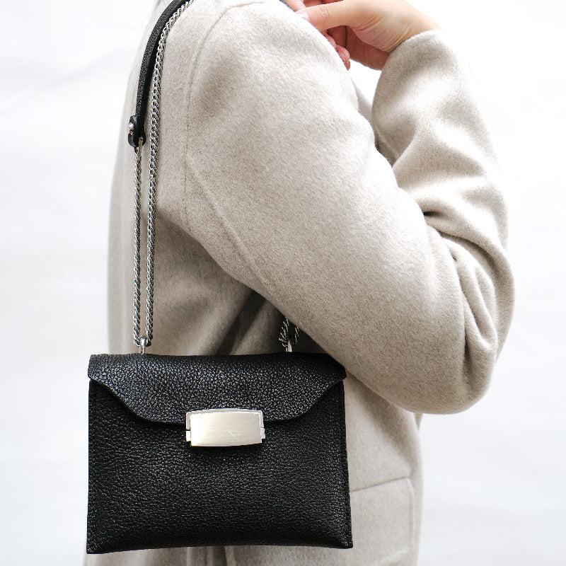 Tabbris Crossbody Bag